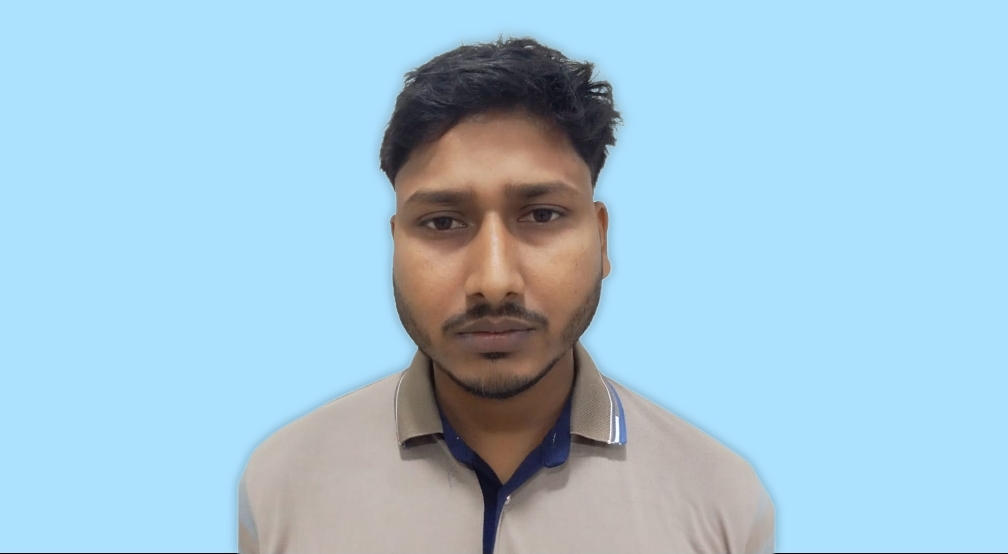 গোদাগাড়ীতে ভাতিজাকে কুপিয়ে হত্যা, পলাতক চাচা ঢাকায় গ্রেপ্তার