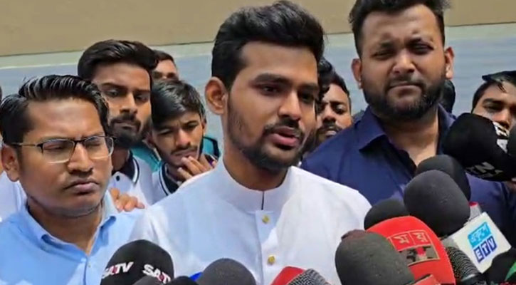 ব্যক্তিগত আক্রমণ করে লাভ নেই, আদালতে লড়তে হবে: আসিফ মাহমুদ