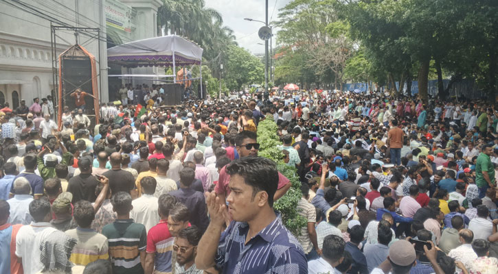 ঢাকা অচলের হুঁশিয়ারি ইশরাক সমর্থকদের