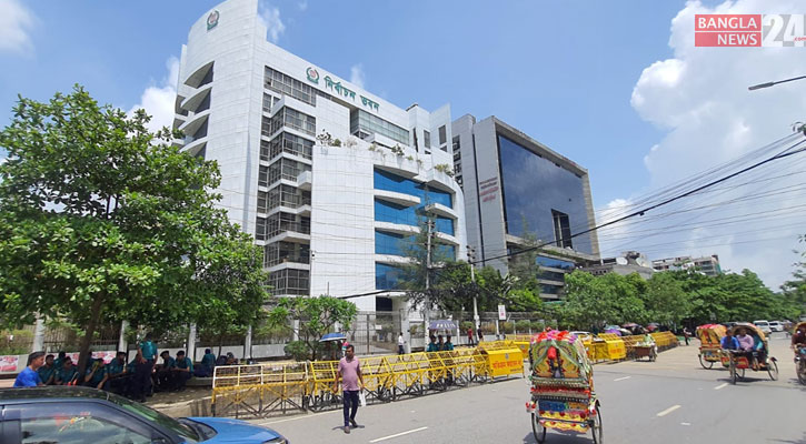 নির্বাচন ভবনে বাড়তি নিরাপত্তায় যৌথবাহিনী