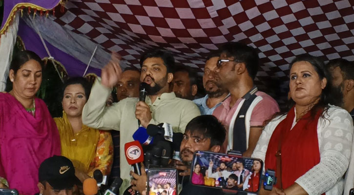 একটি গোষ্ঠীর ষড়যন্ত্র রুখে দিতেই এই আন্দোলন: ইশরাক