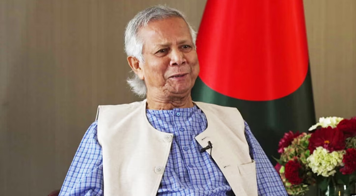 ড. ইউনূসের পদত্যাগের ভাবনায় নড়বড়ে সরকার