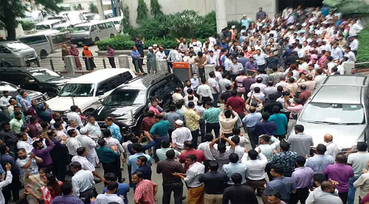 সরকারি চাকরি অধ্যাদেশ: প্রথম সংস্কারেই নজিরবিহীন জটিলতা