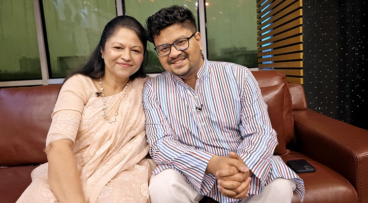 পরিবারের বলা-না বলা কথা জানাবেন গুলতেকিন ও নুহাশ হুমায়ূন