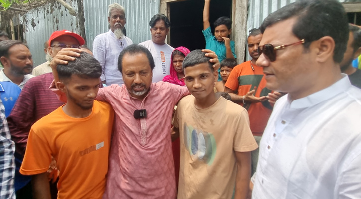 রাজমিস্ত্রির কাজ করে বিশ্ববিদ্যালয়ে চান্স পাওয়া দুজনের পাশে তারেক রহমান