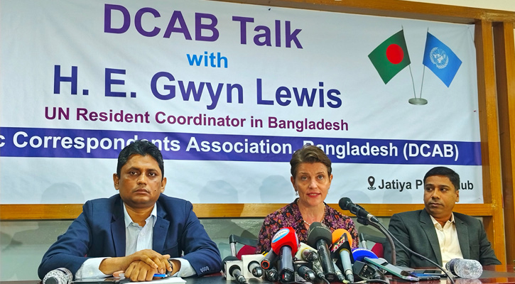 মানবিক করিডোর নিয়ে সিদ্ধান্ত নেবে বাংলাদেশ-মিয়ানমার সরকার: গোয়েন লুইস