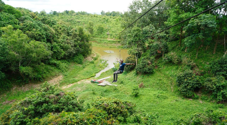 ভ্রমণ হতে পারে পাহাড়ি জেলা খাগড়াছড়িতে