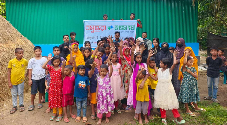 সুবিধাবঞ্চিত শিশুদের জন্য বসুন্ধরা শুভসংঘ হালুয়াঘাটের উদ্যোগে মেহেদি উৎসব