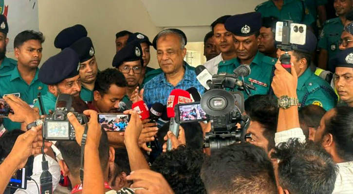 সাবেক রাষ্ট্রপতি আবদুল হামিদ প্রসঙ্গে যা বললেন স্বরাষ্ট্র উপদেষ্টা