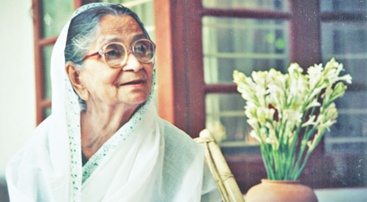 কবি সুফিয়া কামালের জন্ম