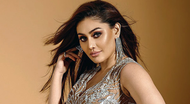 ‘কাঁটা লাগা’ খ্যাত অভিনেত্রী শেফালী জারিওয়ালা মারা গেছেন