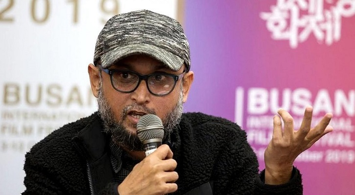 নিউজফিড দেখে চোখ ভিজছে বারবার: ফারুকী