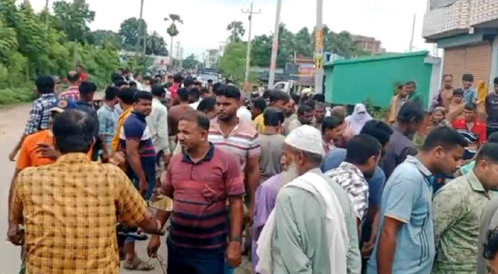 যশোরে বাসের ধাক্কায় দুজন নিহত, চালক আটক