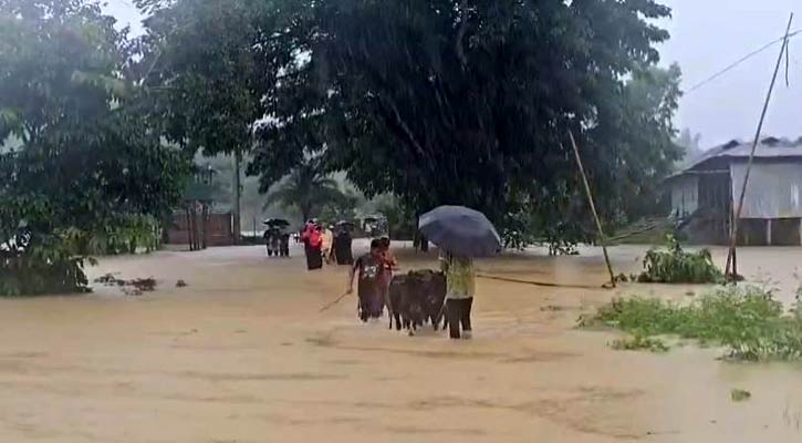 টানা বৃষ্টিতে লংগদুর সড়ক যোগাযোগ বন্ধ, নিম্নাঞ্চল প্লাবিত