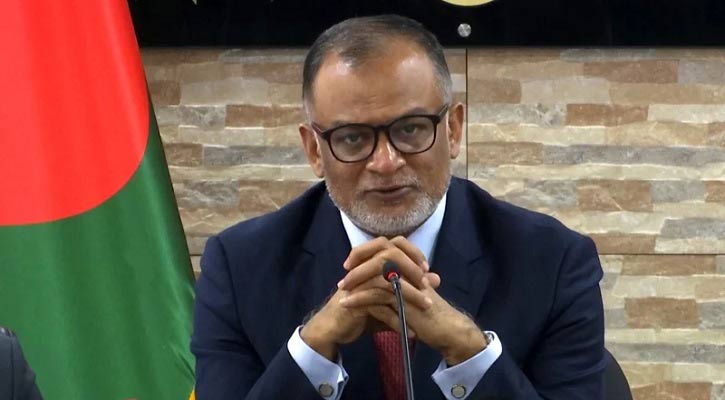 যুক্তরাষ্ট্রের সঙ্গে তৃতীয় দফার আলোচনার প্রস্তুতি নেওয়া হচ্ছে: বাণিজ্য উপদেষ্টা