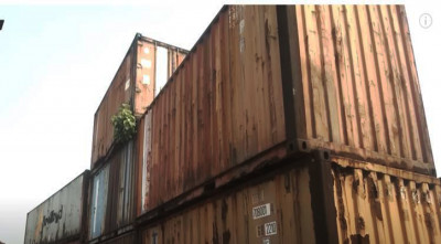 বন্দরে পড়ে থাকা ৪৭৫ কনটেইনার পণ্য নিলামে বিক্রি হচ্ছে 