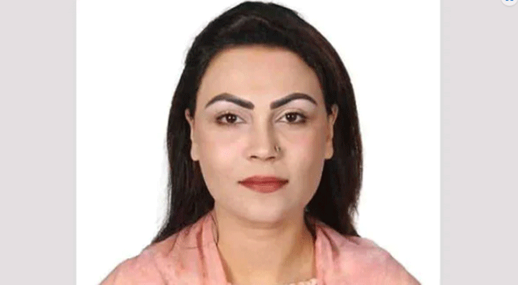 ষড়যন্ত্রের জালে বন্দি গণতন্ত্র?