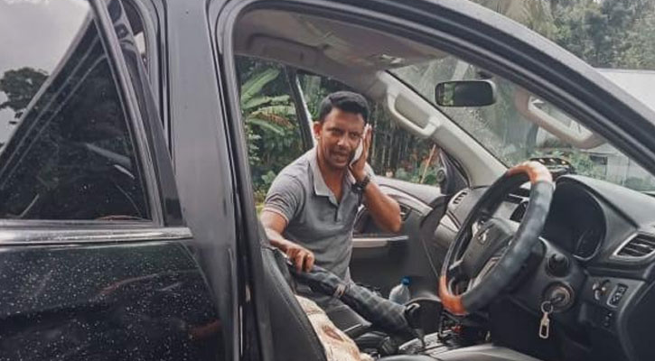 গোপালগঞ্জে এবার উপজেলা নির্বাহী কর্মকর্তার গাড়ি বহরে হামলা