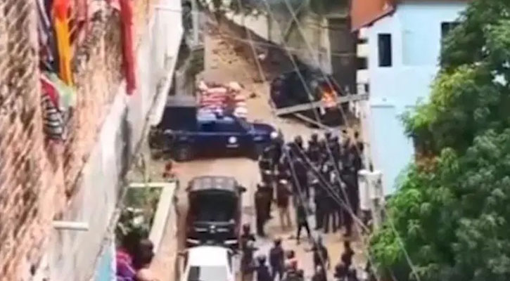 আশুলিয়ায় ৬ লাশ পোড়ানো: ৮ আসামিকে হাজিরে পত্রিকায় বিজ্ঞপ্তি প্রকাশের নির্দেশ