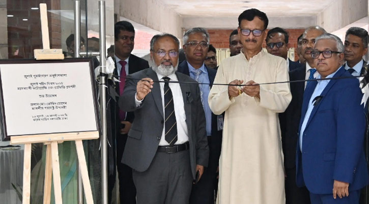 জুলাই আন্দোলনের ফটোগ্রাফি- গ্রাফিতি প্রদর্শনীর উদ্বোধন