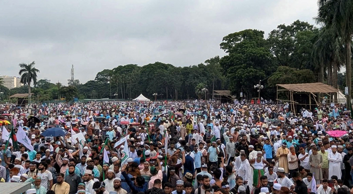 সোহরাওয়ার্দী উদ্যানে জামায়াতের সমাবেশে নেতাকর্মীদের ঢল