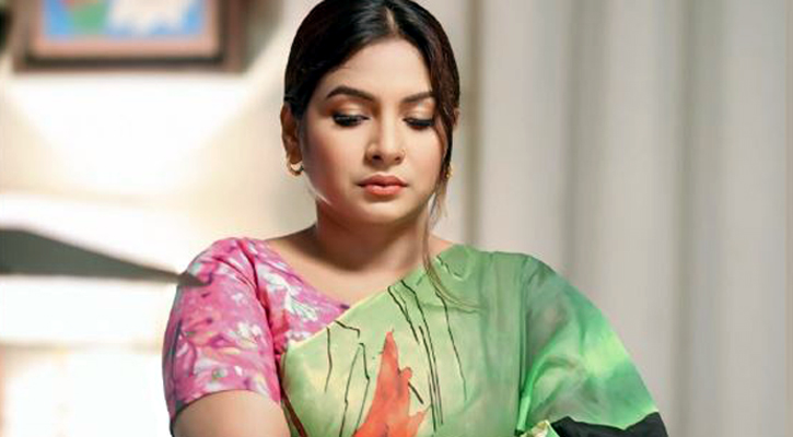 এনসিপির নৈতিকতা নিয়ে প্রশ্ন তুলেছেন নীলা ইসরাফিল