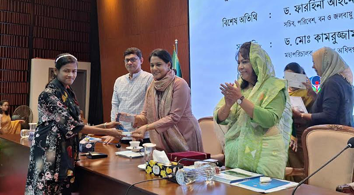 ‘পরিবেশ রক্ষায় বর্তমান প্রজন্মের মধ্যে মূল্যবোধ গড়ার এখনই সময়’