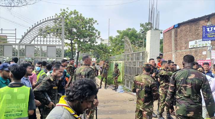 প্রশিক্ষণ বিমান বিধ্বস্ত: একজনের লাশ উদ্ধার