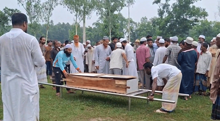বিমান দুর্ঘটনায় নিহত মেহেনাজ আক্তার হুমাইরার দাফন সম্পন্ন