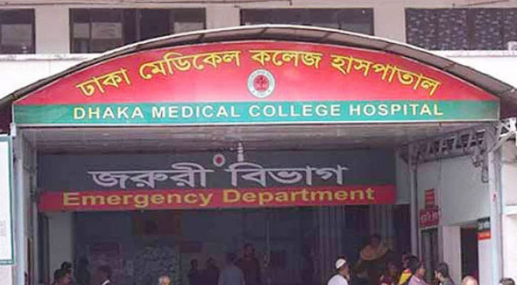  রাজধানীর মুগদায় বাসচাপায় নিহত ১