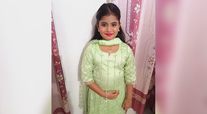 রাফিয়ার লাশের সন্ধান পাওয়া যায়নি তিন দিনেও, ছবি নিয়ে ঘুরছে ভাই