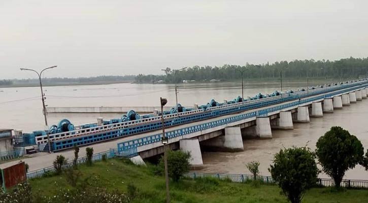 নীলফামারীতে তিস্তার পানি বিপৎসীমার নিচে