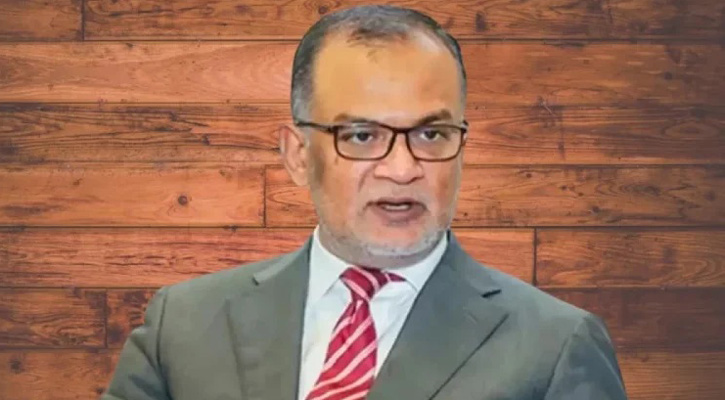‘সমালোচকদের হতাশ করে যোগ্যতার প্রমাণ দিয়েছেন বাণিজ্য উপদেষ্টা’
