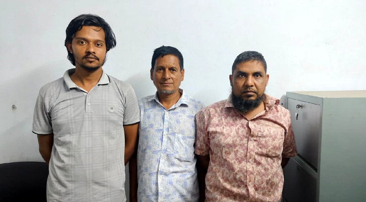 ময়মনসিংহে প্রাইভেটকারসহ ৩ জুয়াড়ি গ্রেপ্তার