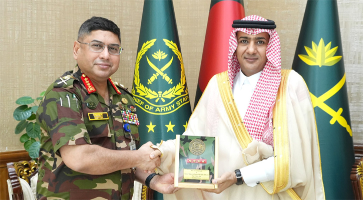 নিরাপত্তা পরিস্থিতি বজায় রাখায় সেনাবাহিনীর প্রশংসায় সৌদি রাষ্ট্রদূত