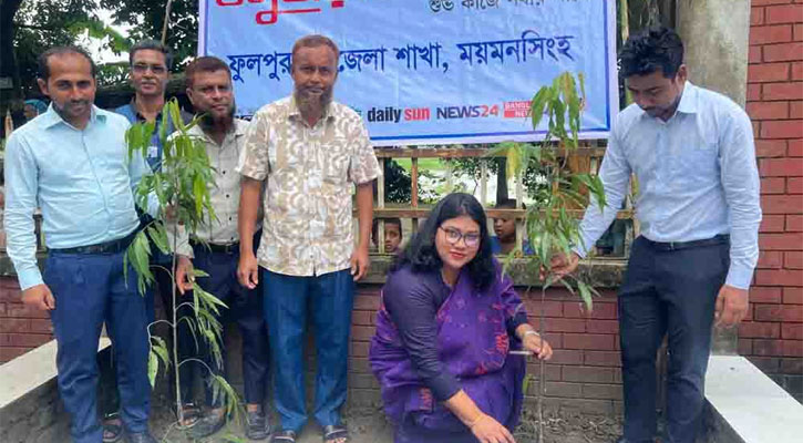 ফুলপুরে বসুন্ধরা শুভসংঘের বৃক্ষরোপণ কর্মসূচির উদ্বোধন