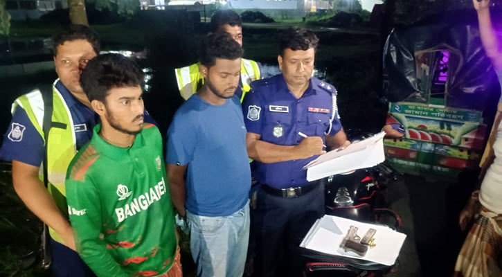 ঈশ্বরদীতে অস্ত্রসহ ছাত্রলীগের ২ কর্মী আটক