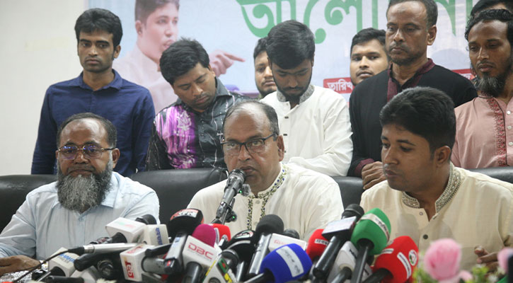 খুচরা পার্টির ভরাডুবি হবে বলেই নির্বাচন চায় না: দুদু