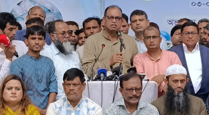 ভারত হাসিনা-আ. লীগ ছাড়া বাংলাদেশকে বন্ধু মনে করে না: দুদু