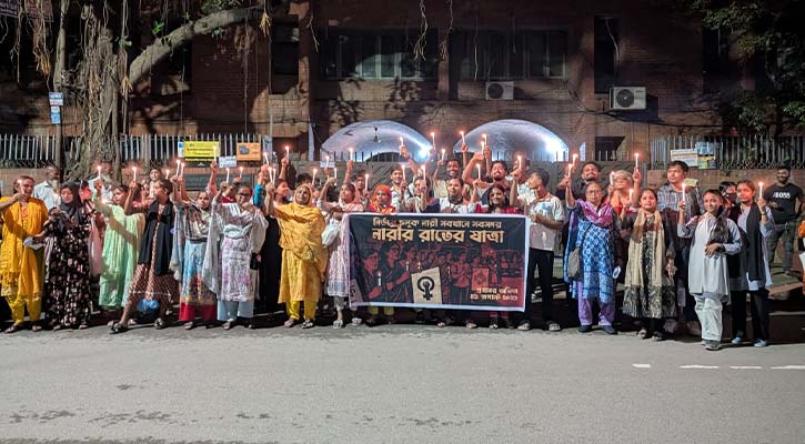 পিতৃতান্ত্রিক দৃষ্টিভঙ্গির পরিবর্তনে ‘নারীর রাতের যাত্রা’
