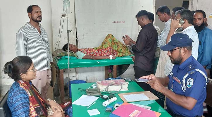 ৫ দিন সাগরে ভেসে বেঁচে ফিরলেন মোরশেদ