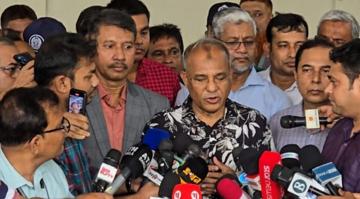 শুধু নির্বাচন নয়, সব সময়ই অস্ত্র ঠেকাতে পদক্ষেপ নেওয়া হবে: স্বরাষ্ট্র উপদেষ্টা