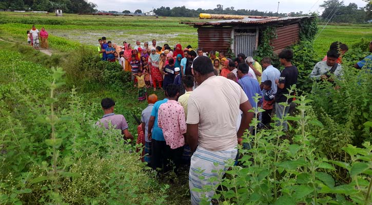 পার্বতীপুরে জমিতে পড়েছিল নারীর লাশ