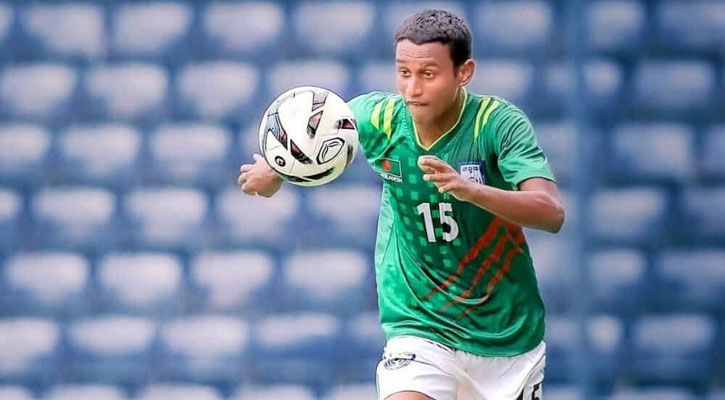 জাতীয় দলের সাবেক তারকা ফুটবলার আশিক অস্ত্র-ইয়াবাসহ আটক