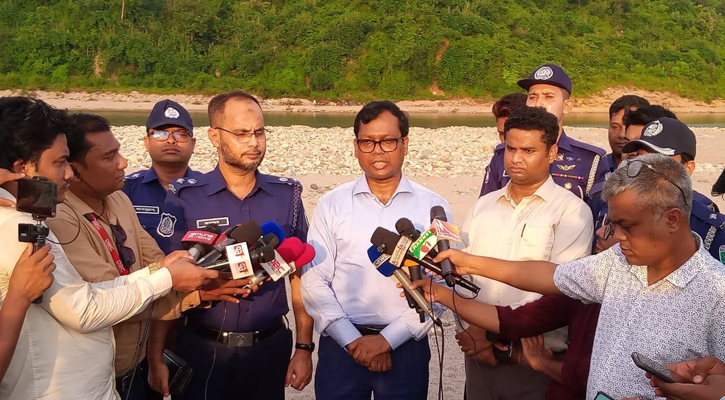 সাদাপাথর লুটের নেতাদের গ্রেপ্তারের চেষ্টা চলছে: ডিসি সারওয়ার