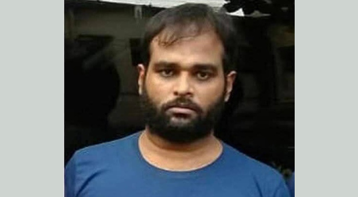 পুলিশের গাড়ি আটকে ছিনিয়ে নেওয়া হলো আসামি, গাজীপুরজুড়ে তোলপাড়