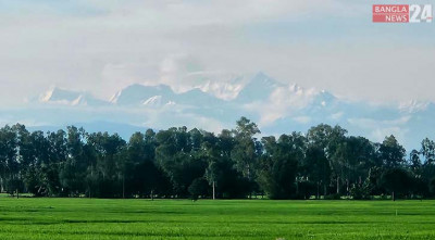 পঞ্চগড়ের আকাশে আবারো উঁকি দিয়েছে কাঞ্চনজঙ্ঘা 