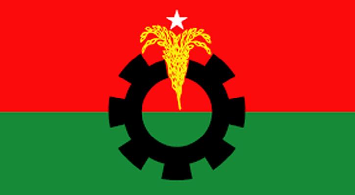 বিএনপির সামনে ‘তালগাছের আড়াই হাত’