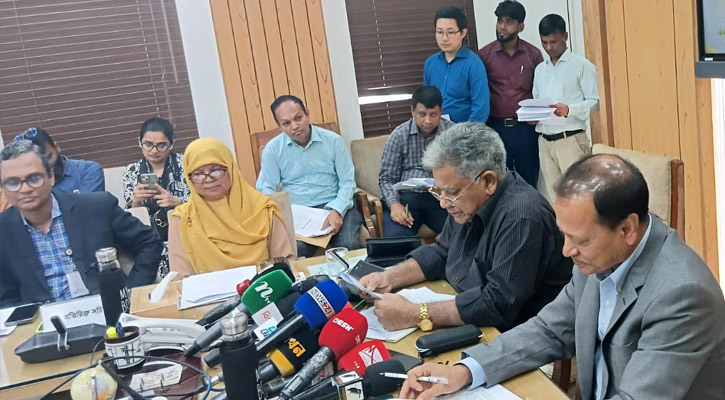 মিঠামইন প্রকল্পসহ বেশকিছু ইউসলেস প্রকল্প নেওয়া হয়েছে: নৌপরিবহন উপদেষ্টা
