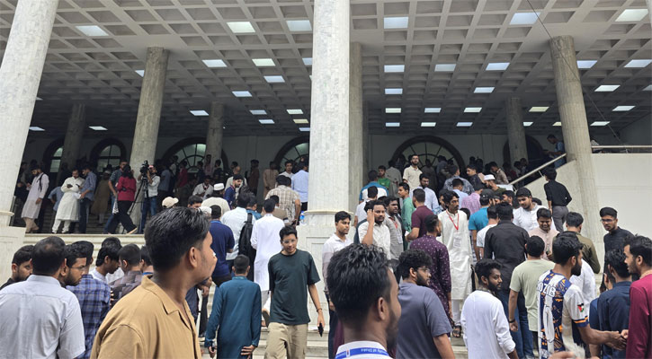 শুরুর দিকে আবাসিক শিক্ষার্থীর চাপ, ধীরে অনাবাসিকদের উপস্থিতি বাড়বে